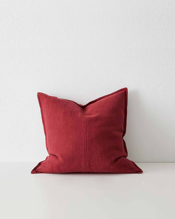 What a fantastic colour! Rhubarb. Chambers Design has selected the Como cushions as part of their premium cushion collection. Crafted from the highest quality European Linen sourced from France and Italy and stonewashed for a luxuriously soft vintage feel. 