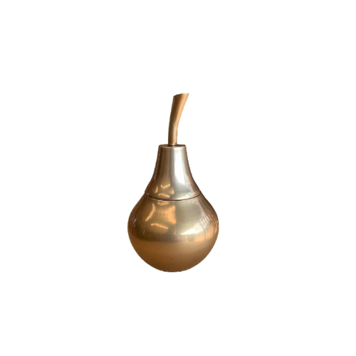 Perfect little aluminum pear finished off in polished gold. The perfect storage for jewelry and small bits and bobs.