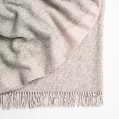 Riverton Blush wool blanket